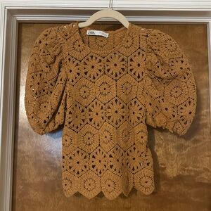 Zara knit short sleeve sweater